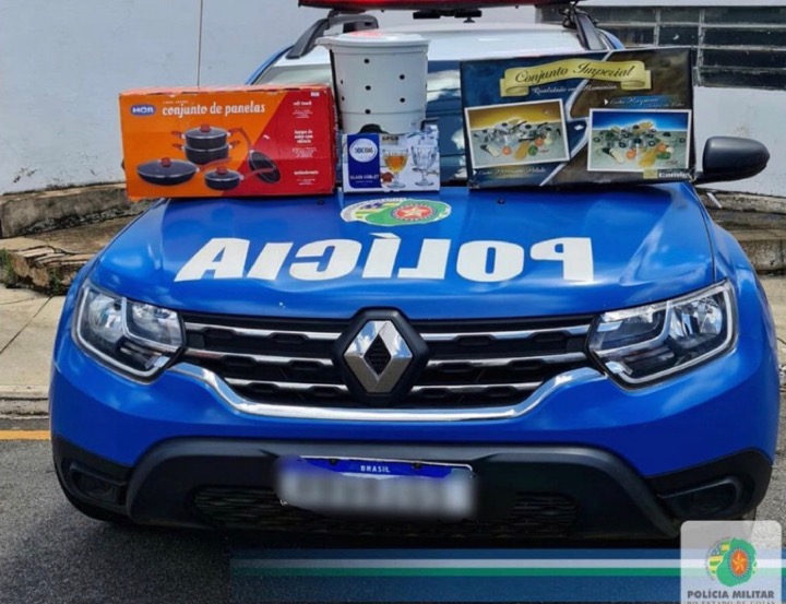 11CE7B14-3461-458D-94DF-ADAF660AB6EA