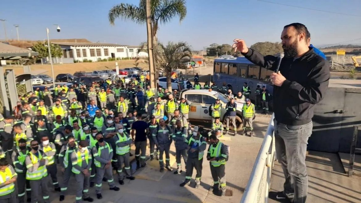 D9E026D0-E21C-47B0-B922-A49B453B454E